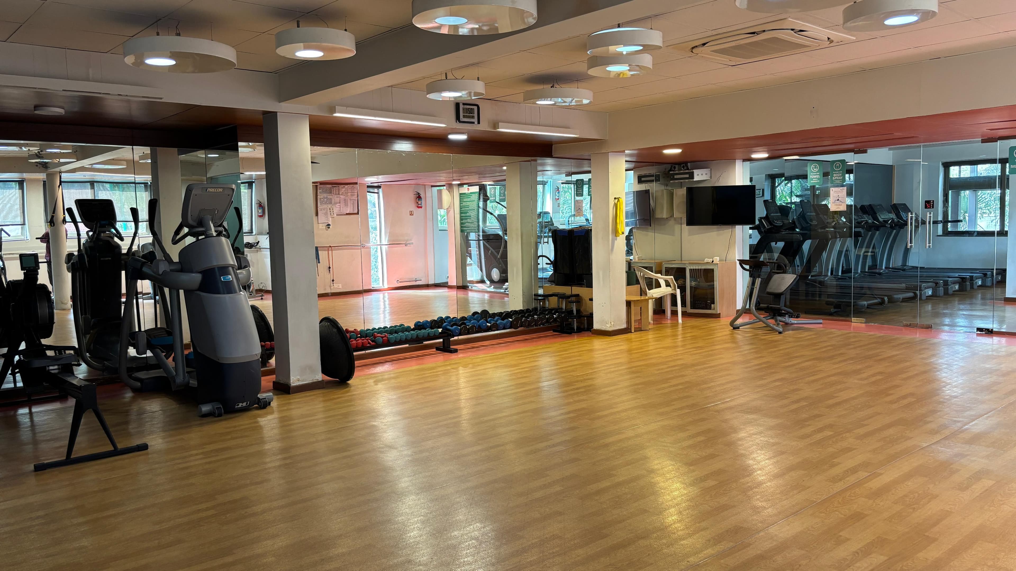 Health Club & Gym